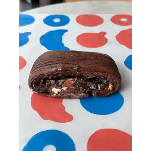 Pain Swiss Triple Chocolate