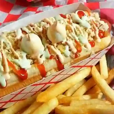 Arma tu perro a tu gusto + bebida gratis