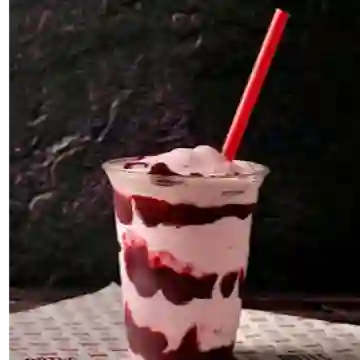 Malteada de Frutos Rojos