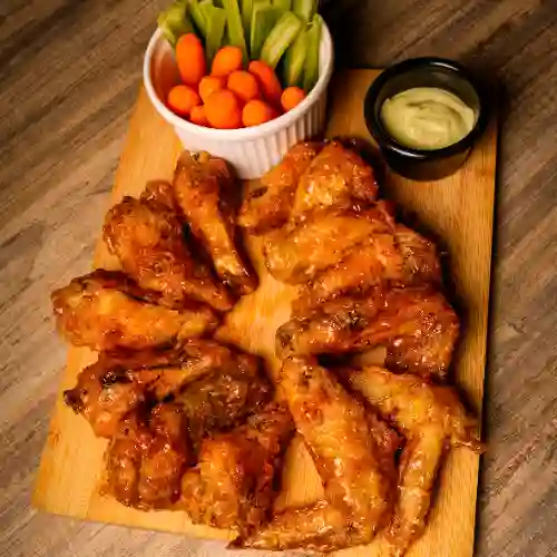 Alitas Del Distrito X48 + Papas + Verduras