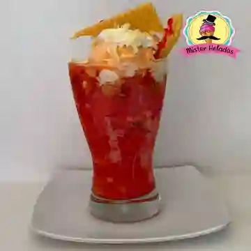 Salpicón con Helado Pequeño