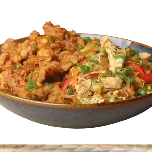 Chop suey de pollo naranja