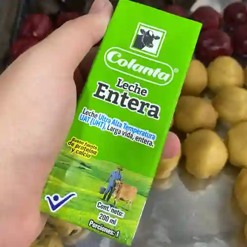 Caja de Leche Entera