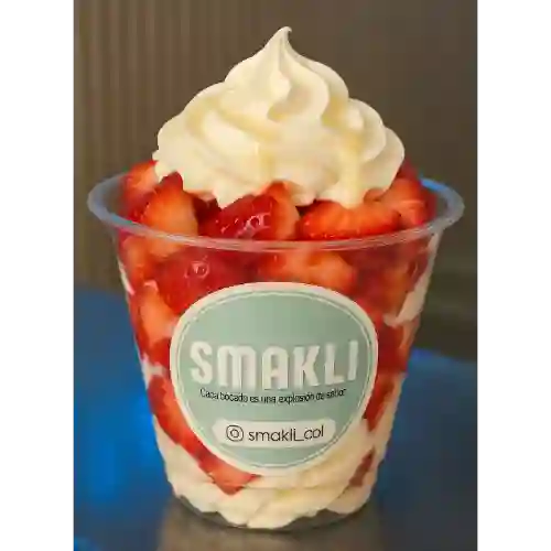 Fresas con Crema Antigravedad 9oz