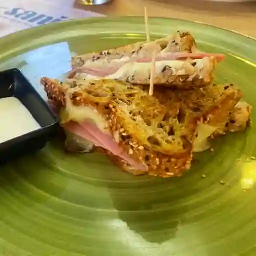 Sándwich Sencillo
