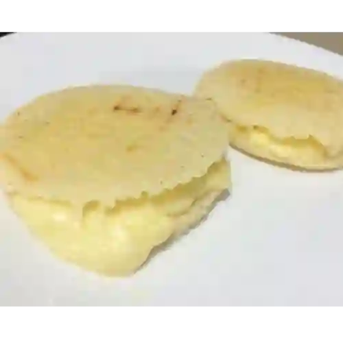 Arepa con Queso Cuajada