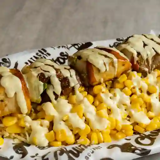 Pincho mazorca lomito y pollo