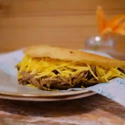 Empanada Operada Mixta