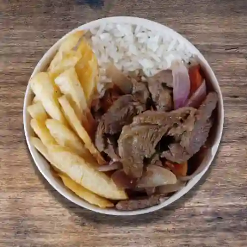 Cazuela Peruana de Lomo Saltado