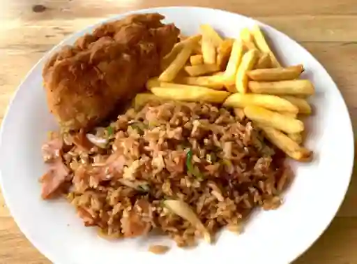 Almuerzo con Pechuga Broaster