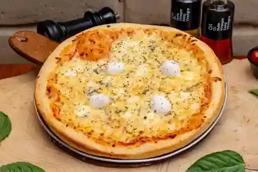 Pizza 4 Quesos