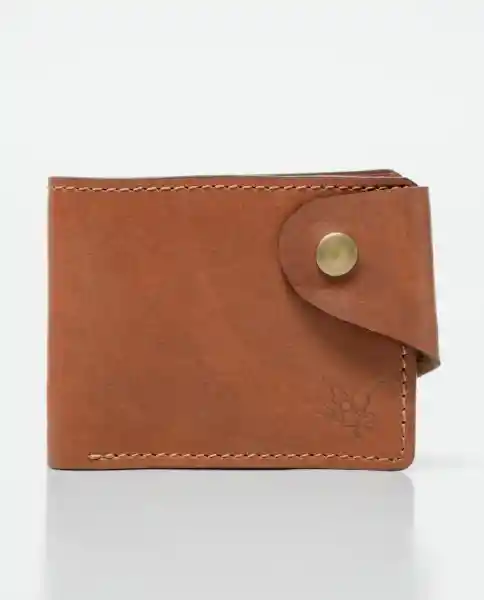 Billetera Snap Leather Goods Café Chevignon