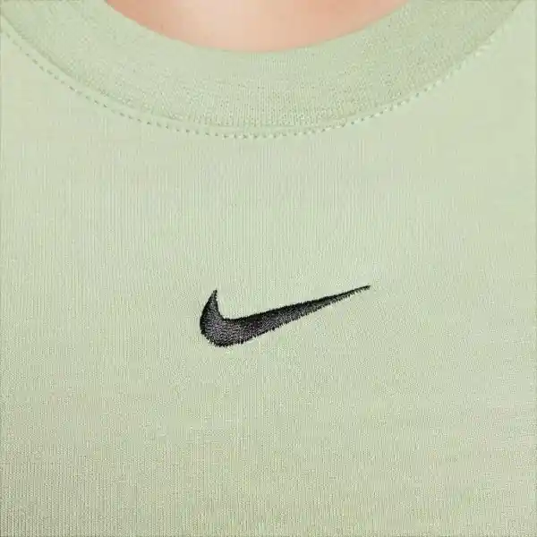 Nike Camiseta Ns Tee Essntl Slim Lbr Mujer Verde M FB2873-386