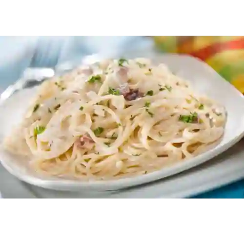 Spaguettis Carbonara