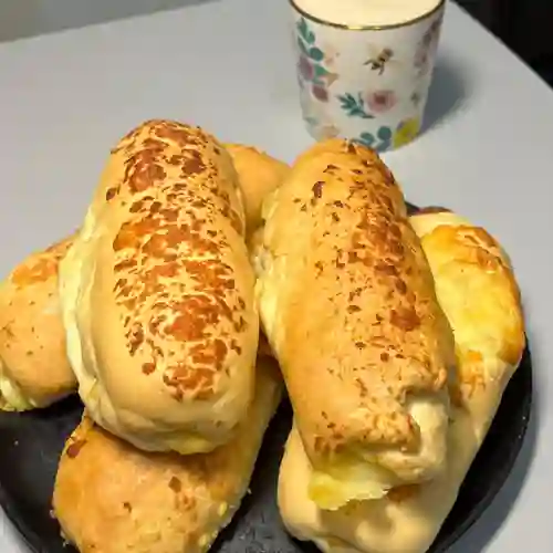 Pan de Quesito Dulce X 5 Und