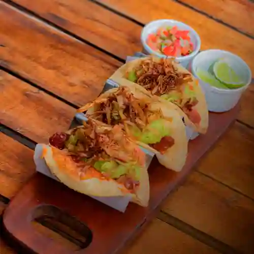 Tacos de Chicharron Tequilero X3