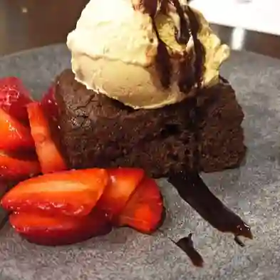 Brownie con Helado