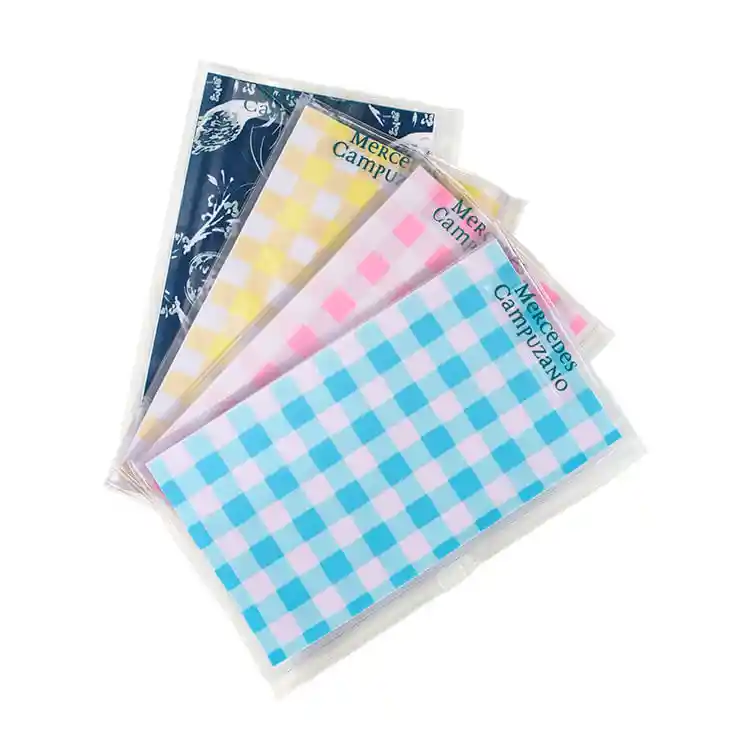 Cosmetiquera Estampada Cierre Hermetico Rosado