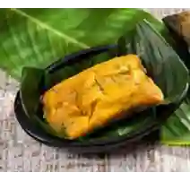 Tamal valluno de pollo-tocino
