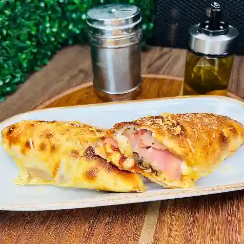Strombolli Pollo Champiñón