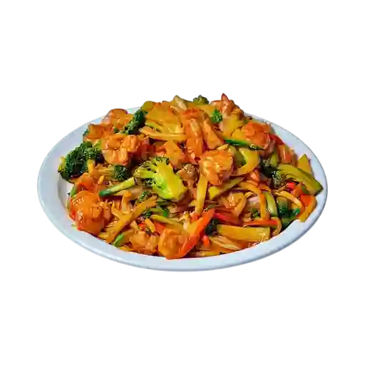 Chop Suey con Pollo y Camarones
