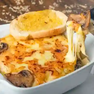 Lasagna de Pollo y Champiñones
