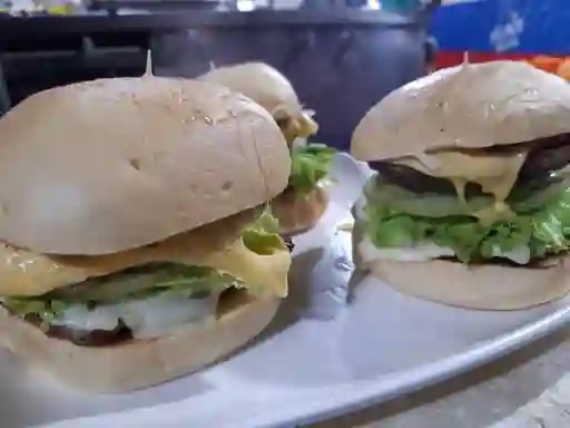Promo Hamburguesa y Bebida