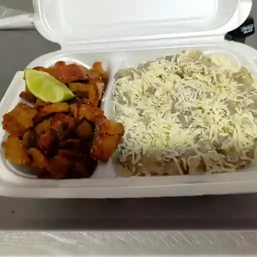 Cayeyo con chicharron grande