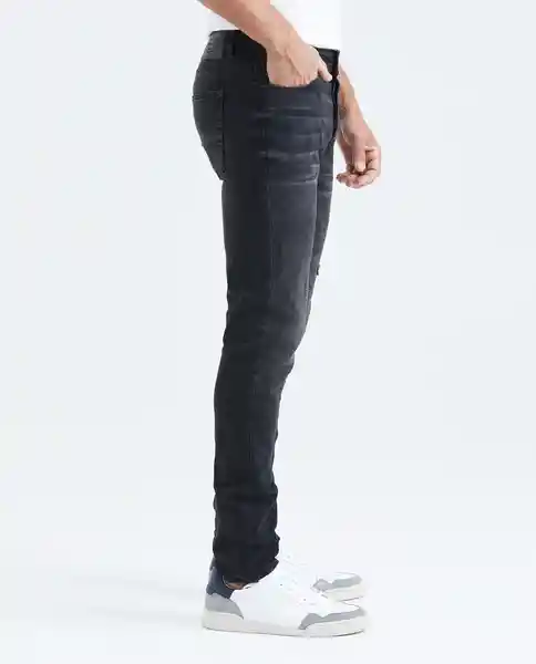 Jean Super Slim Fit Negro Noche Ultraoscuro 32/32 Chevignon