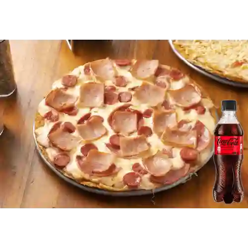 Combo Pizza Mucha Carne + Coca Cola Sin Azúcar 400 ml