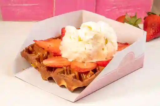 Waffle de Nutella, Helado y 1 Fruta