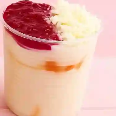 Arroz de leche con dulce de mora