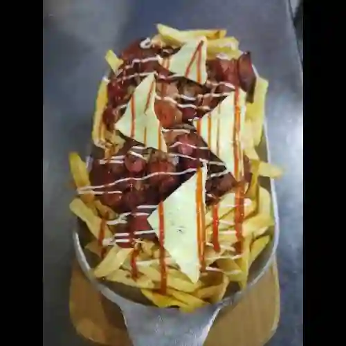 Salchipapa Súper