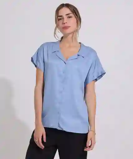 Camisa Unicolor Manga Corta Con Guardapolvos Cuello Sport y Botonadura
