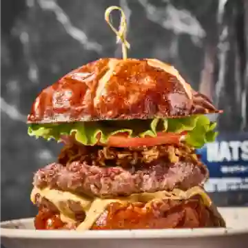 Combo Hamburguesa+agua Hatsu S/gas 300ml