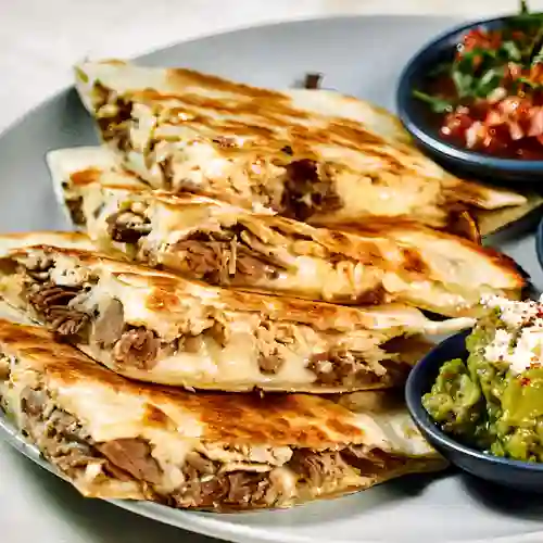 Quesadilla de Birria