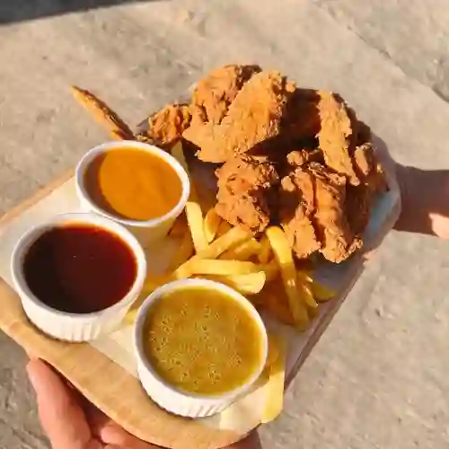 Alitas X 6trozos Alitas + Francesas