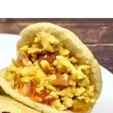 Arepa con Huevos Pericos