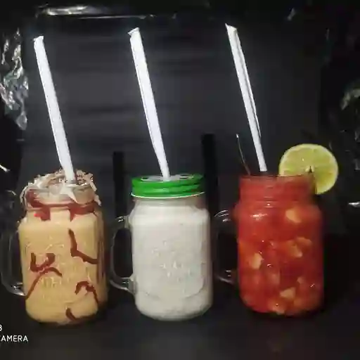 Jugos Naturales en Agua