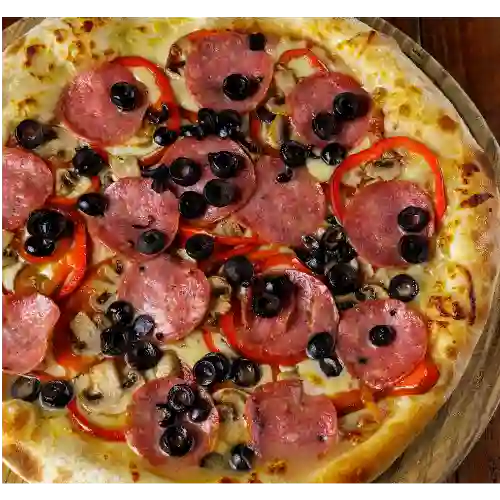 Pizza Caruso Familiar