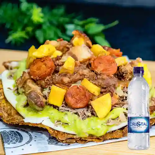 Combo Patacón Paisa + Cristal Sin Gas 500 ml