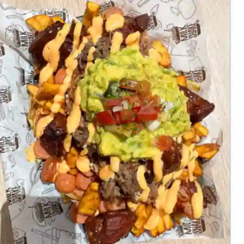 Salchipapa Monster Shake