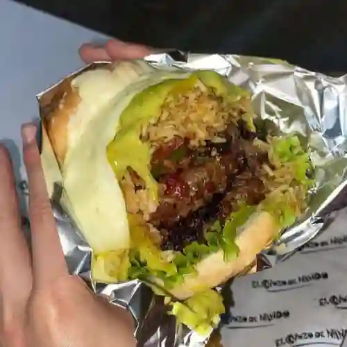 Combo Doble Carne + Postobón Manzana 400 ml