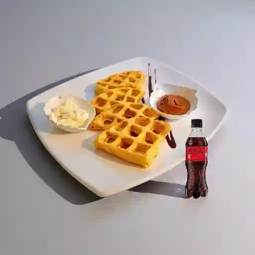 Combo Waffle c/ Queso Crema +Cocacola S/az 400ml