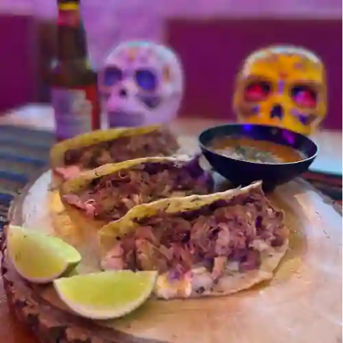 Quesadillas de Carnitas de Cerdo