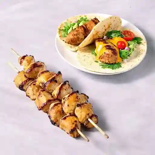 Chuzo De Cerdo O Pollo