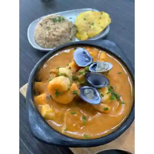 Cazuela de Mariscos