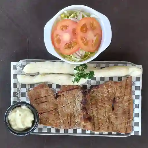 Churrasco con bollo