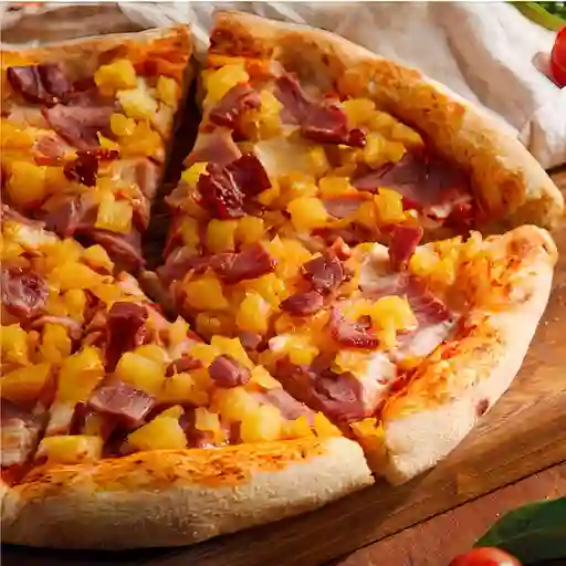 Pizza Median Hawaiana y Tocineta