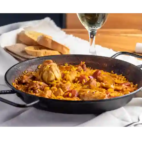 Paella de Carnes